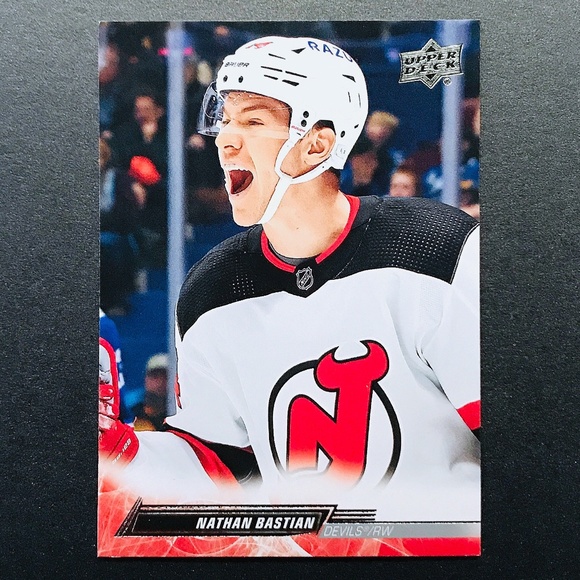 Nathan Bastian - 2022-23 Upper Deck #106 - Picture 1 of 2